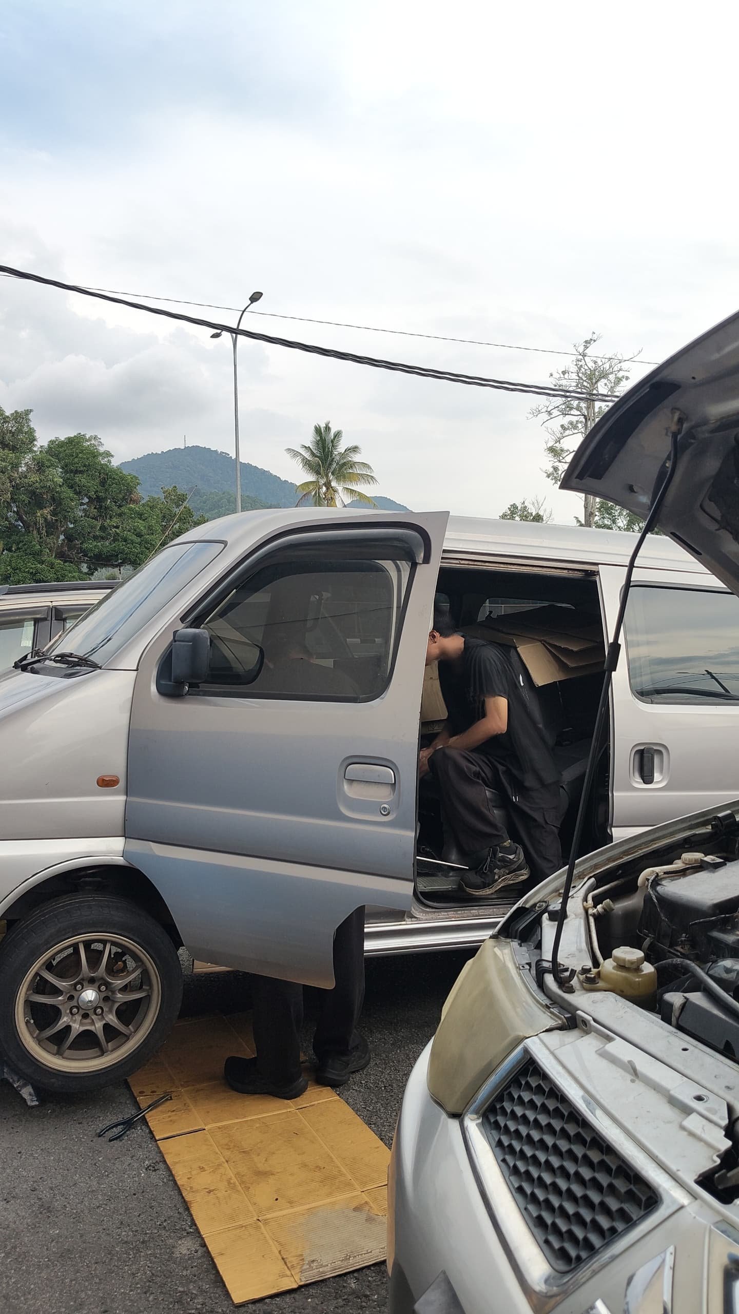 4. Engine & Lubrication Servicing